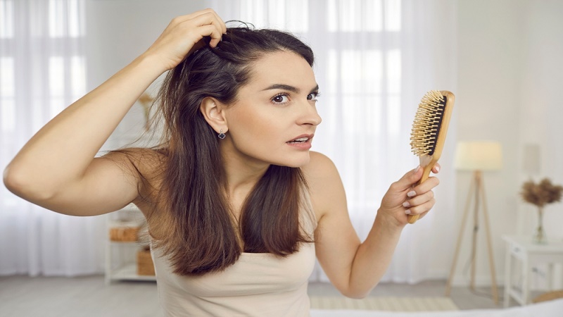 آیا کمبود آهن و ویتامین D باعث ریزش مو می‌شود؟
